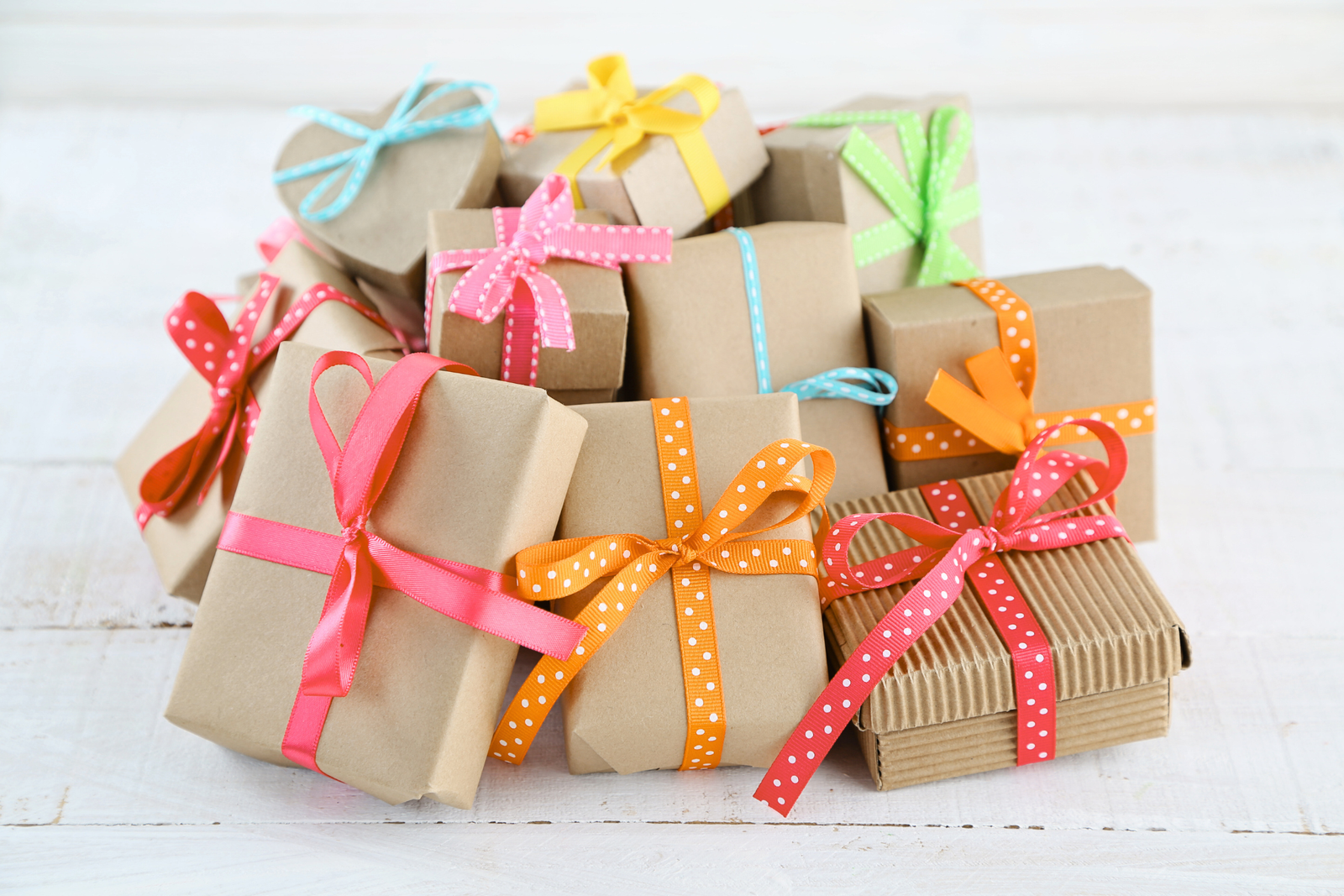 free gift with purchase, custom gift box, gift boxes