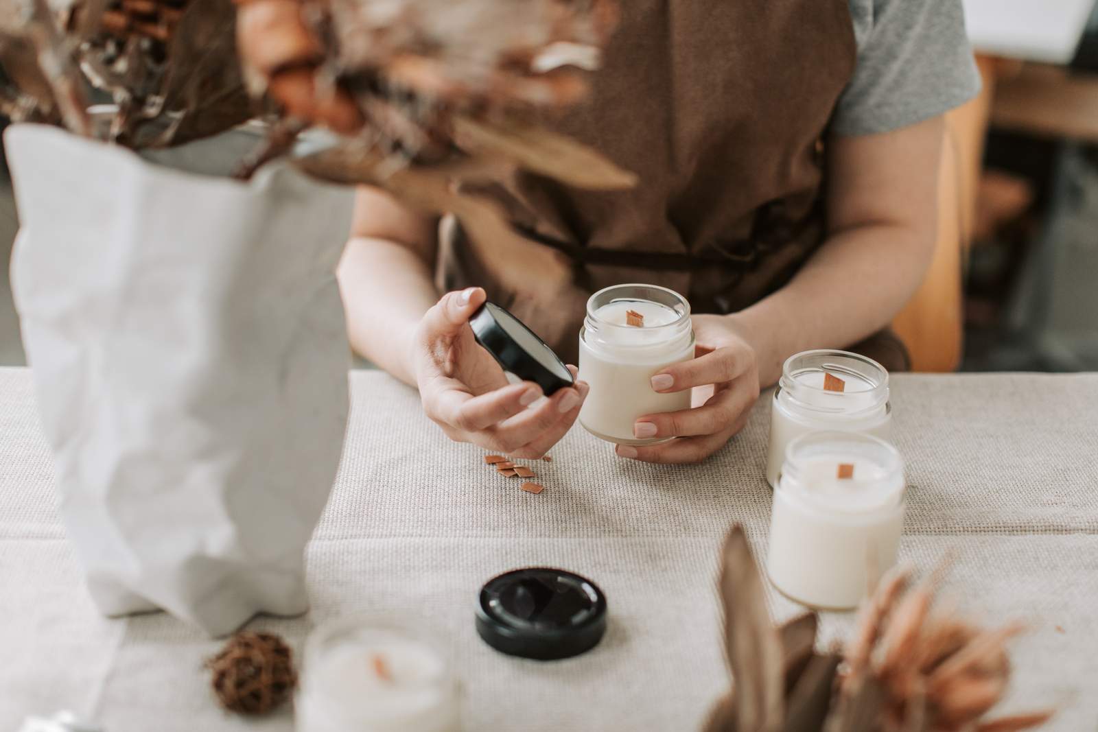 candles with a message, gift set with candles, send candles as a gift
