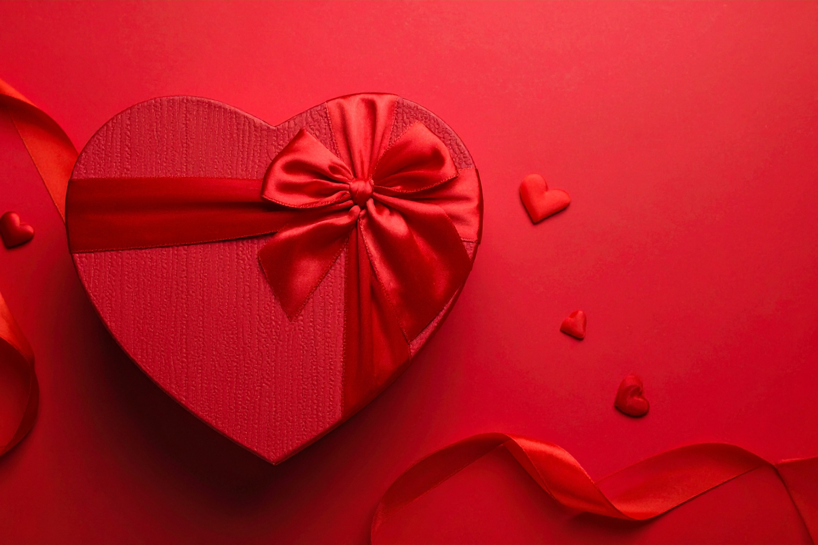 last minute gift boxes, last minute gifts to send for valentine's day, last minute valentine's gift