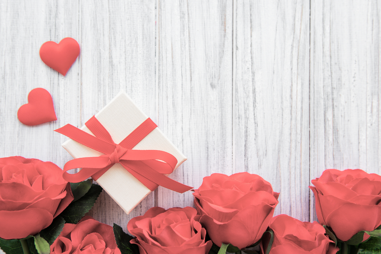 gift boxes for valentines, valentine baskets for her, valentines gifts baskets for her